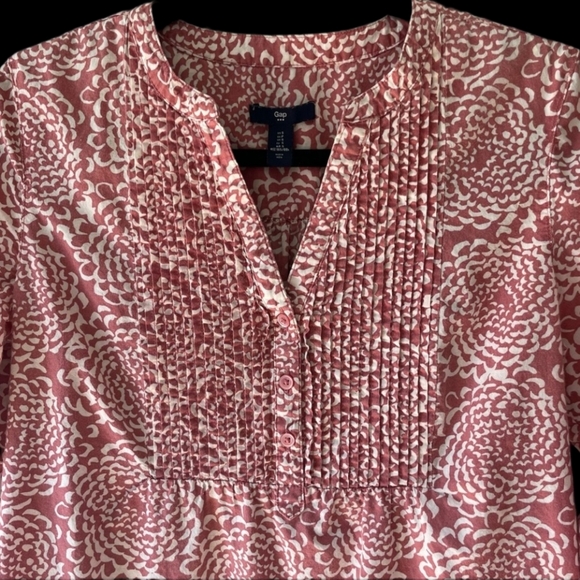 Gap top - Picture 2 of 6